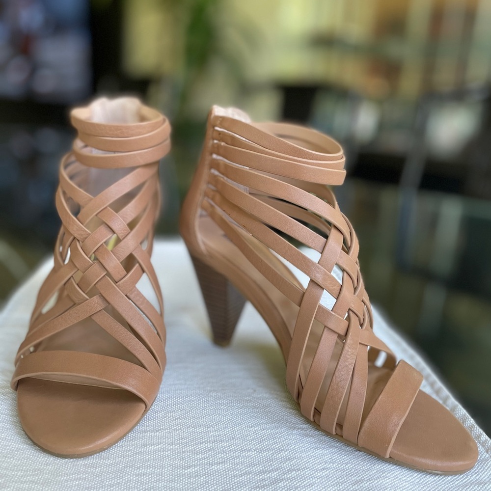 INC dress sandals in box. 3" heels w/ zipper back. Honey/Nude color. Size 5.